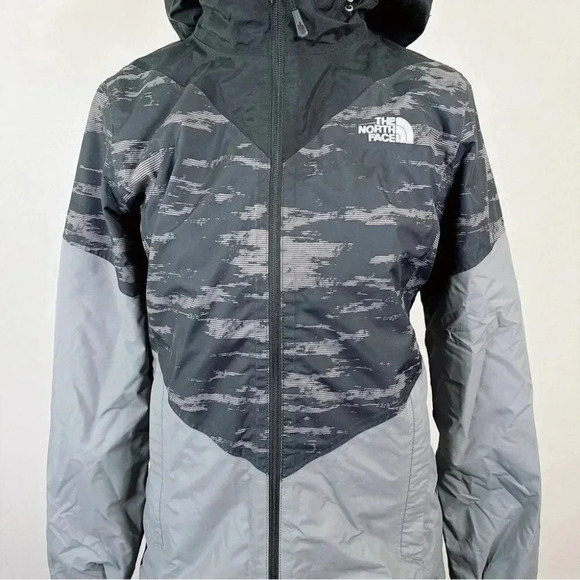 The North Face Women's Aryi  Three In One Triclimate Jacket Coat - Picture 3 of 16